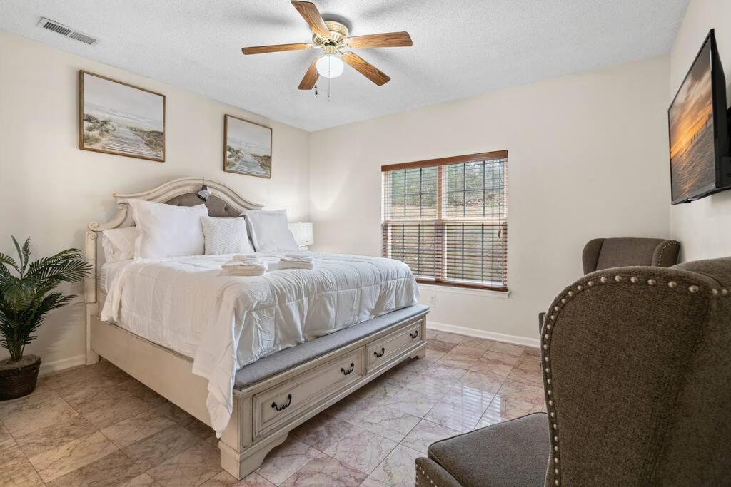 Cozy 4B 2 5B University Home King Beds Jacuzzi Charlotte Buitenkant foto